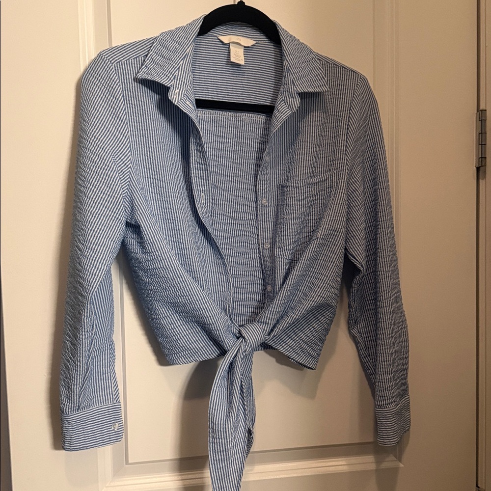 H&M Crop Tie Shirt